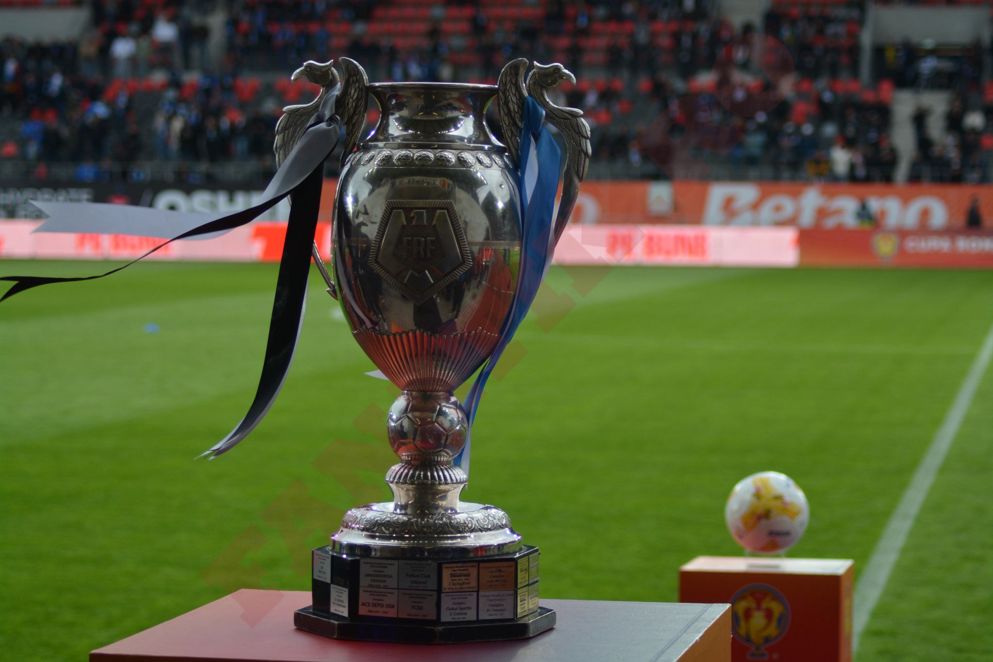 %George Robert Voinea - opinii despre actualitatea sportivă din România% Trofeu Cupa României finală U Cluj Universitatea Craiova Sibiu