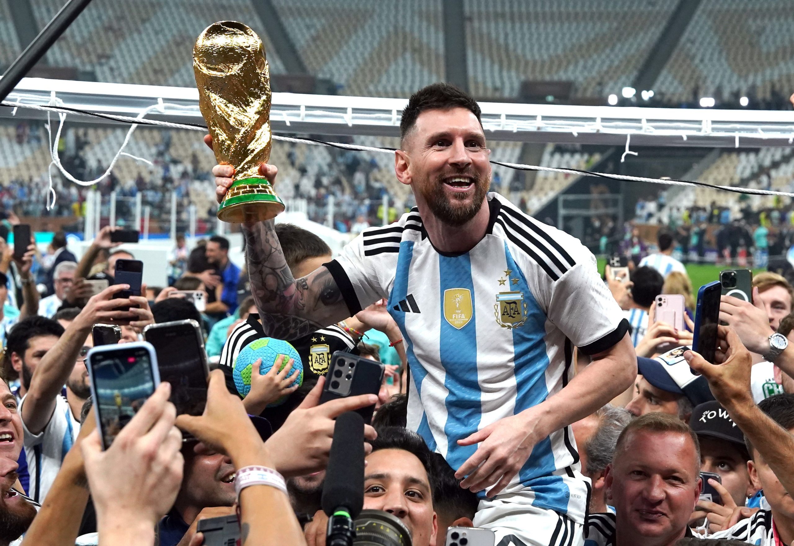 %George Robert Voinea - opinii despre actualitatea sportivă din România% messi titlu mondial 2022