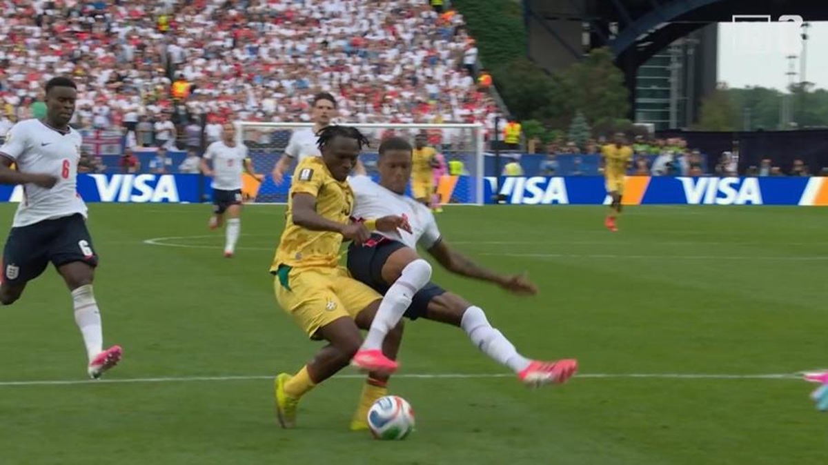 Posibil penalty Anglia Ghana Campionatul Mondial