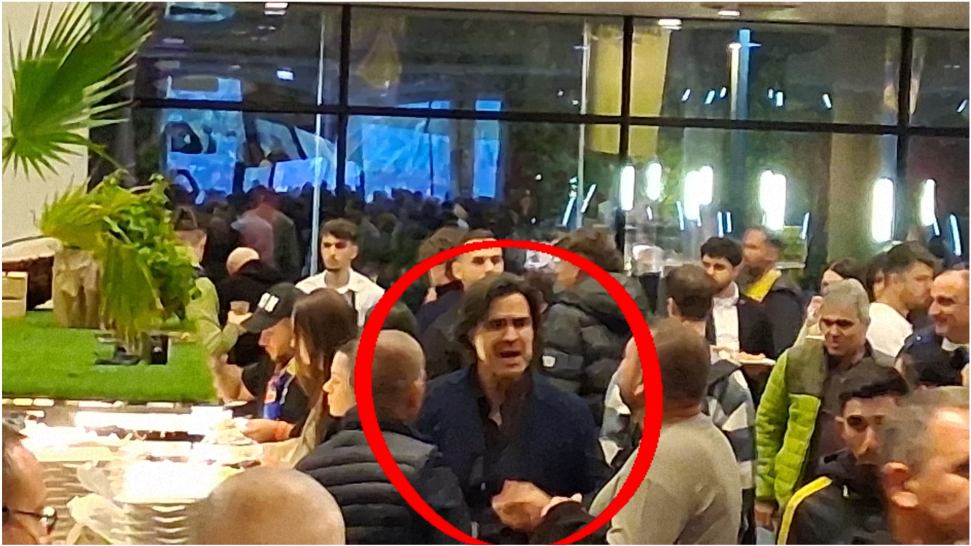 %George Robert Voinea - opinii despre actualitatea sportivă din România% Federico Pastorello, prezent pe Arena Națională la România - Suedia. Foto: FANATIK